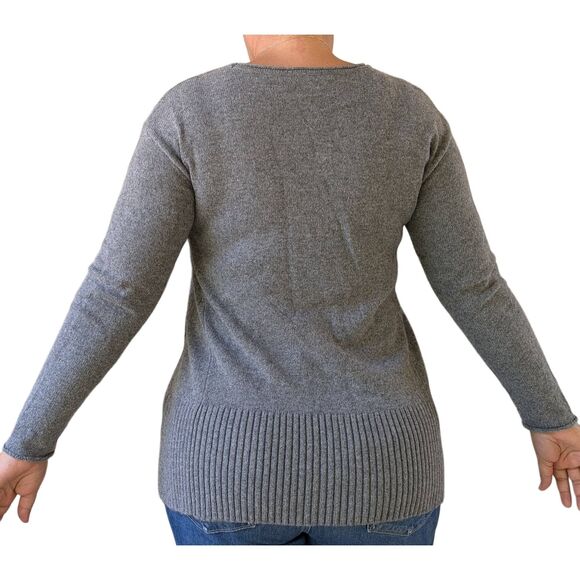 J. Jill Grey Classic Knit Round Neck Sweater Long Sleeve Tunic Pullover Size M - Picture 4 of 5